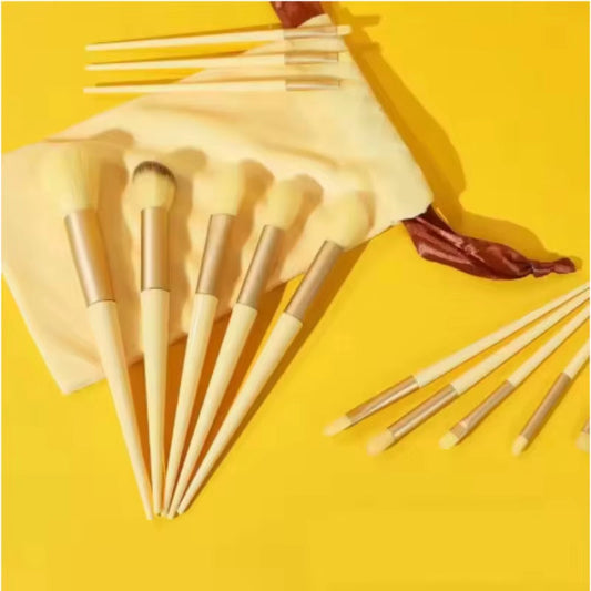 Yellow 13-Piece Makeup Brush Set – Soft & Professiona